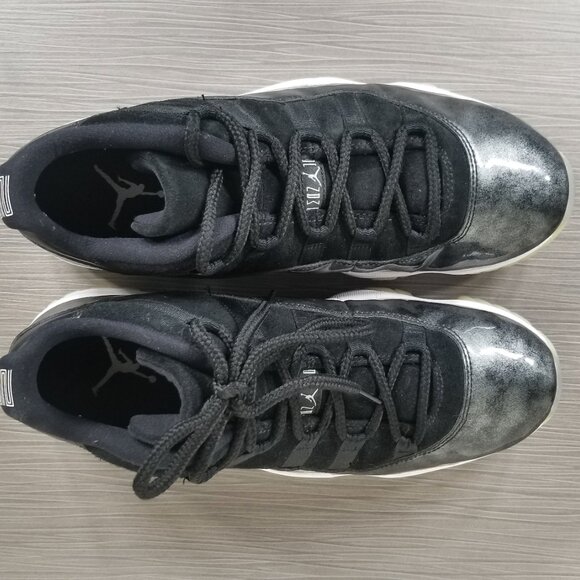 Nike Air Jordan 11 Retro Low Barons, 528895 010. Mens Size 10 US / 44 - Picture 10 of 12